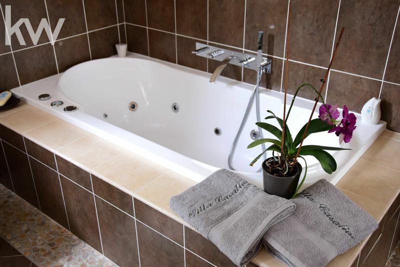 Maison d'architecte - 221 m² - 9 pièces