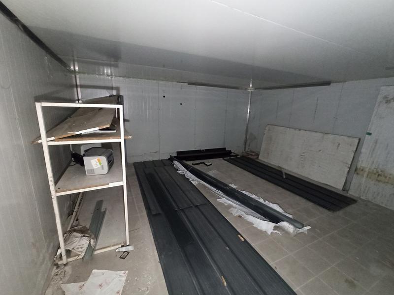 Local commercial - 290 m² - 5 pièces