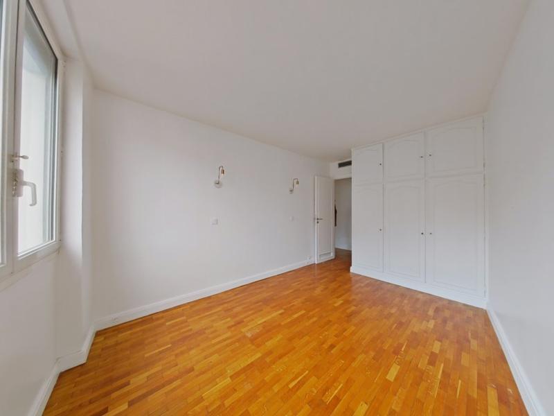 Appartement - 89 m² - 3 pièces