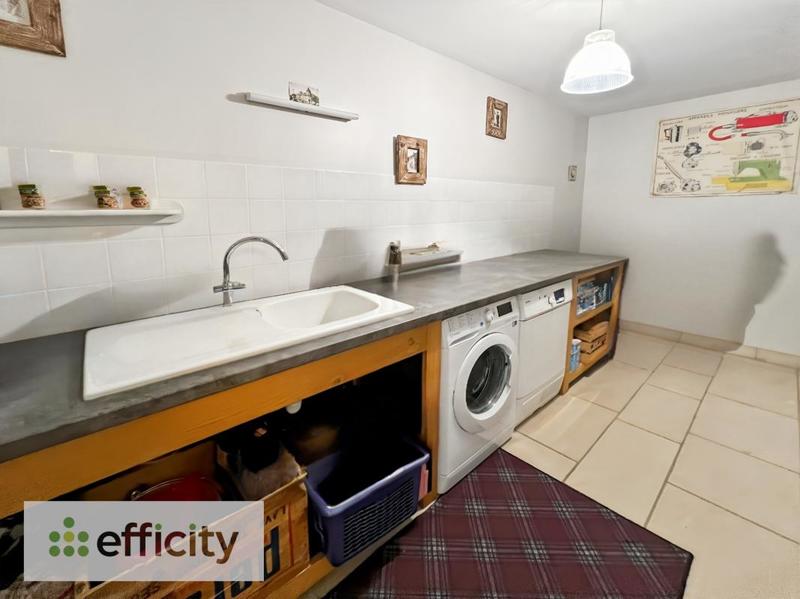 Loft - 280 m² - 6 pièces