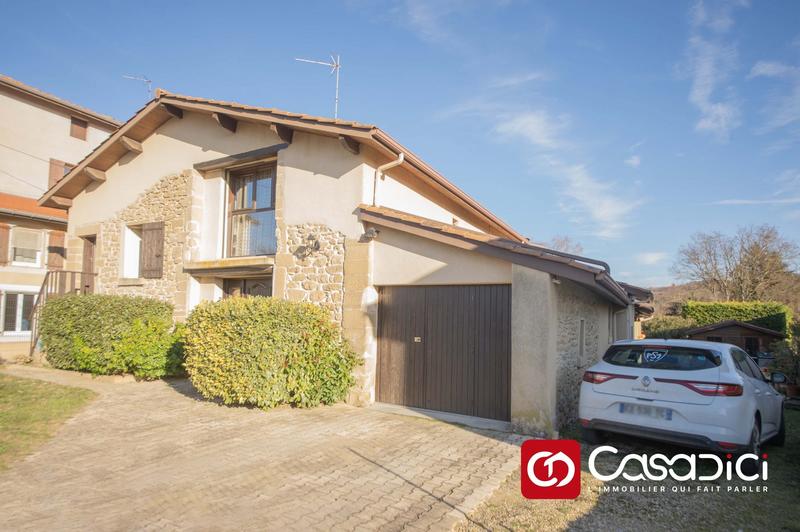 Maison - 136 m² - 4 pièces