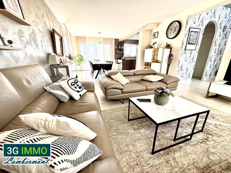 Maison - 155 m² - 5 pièces