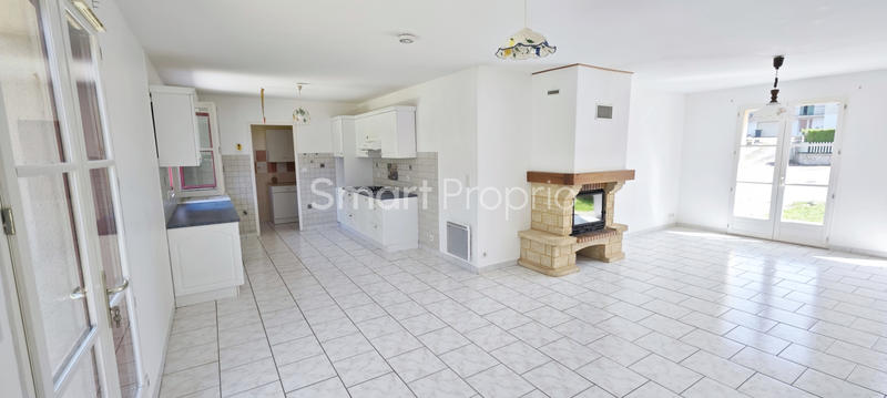 Maison - 93 m² - 6 pièces