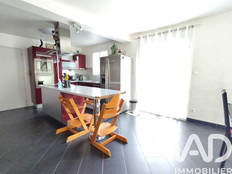 Maison - 160 m² - 6 pièces