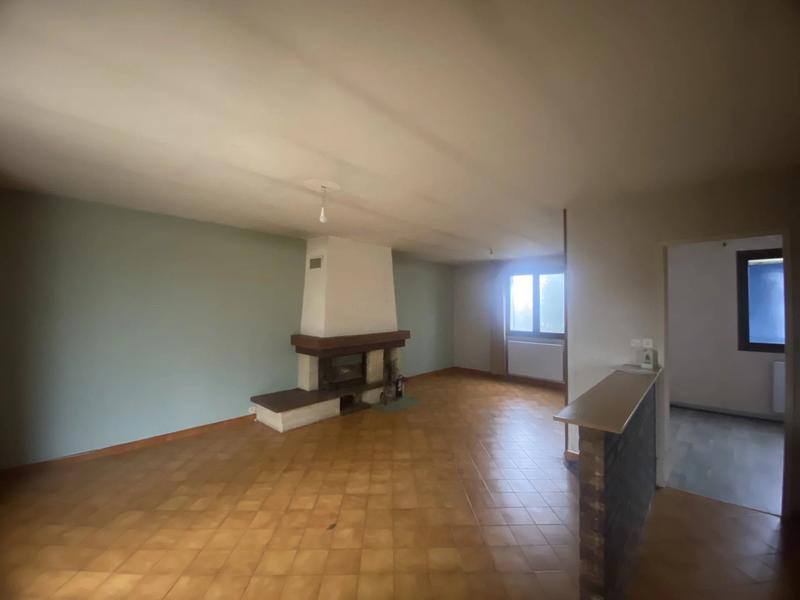 Maison - 101 m² - 6 pièces