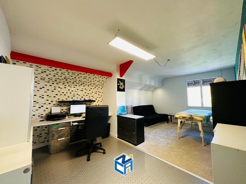 Maison - 156 m² - 7 pièces