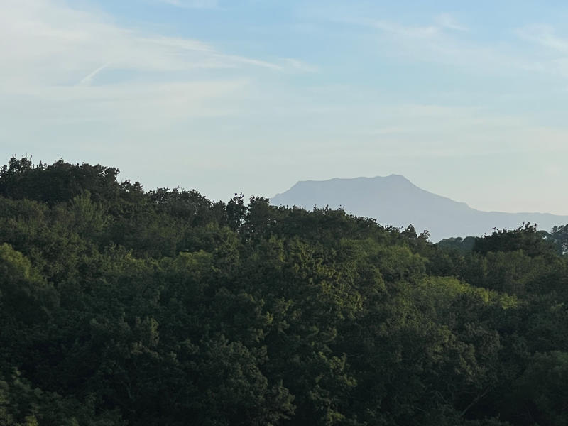 Maison - 260 m² - 9 pièces