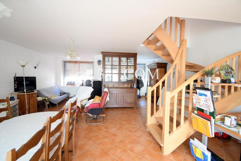 Maison - 283 m² - 10 pièces