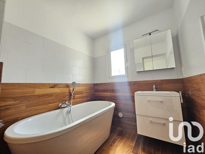 Maison - 166 m² - 4 pièces