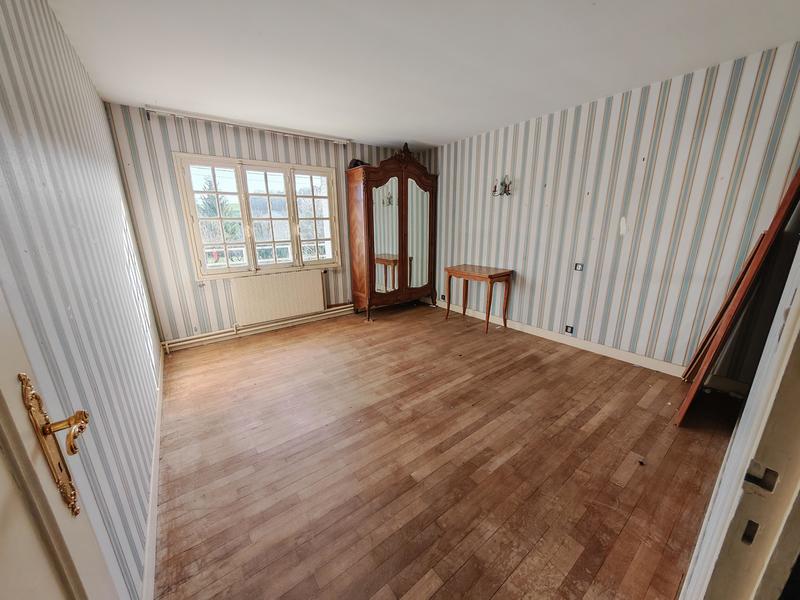 Villa - 240 m² - 9 pièces