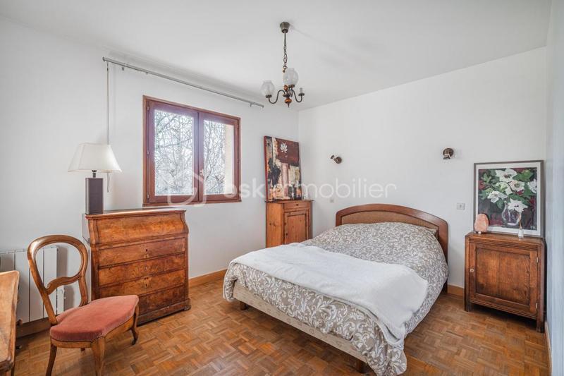 Maison - 155 m² - 7 pièces