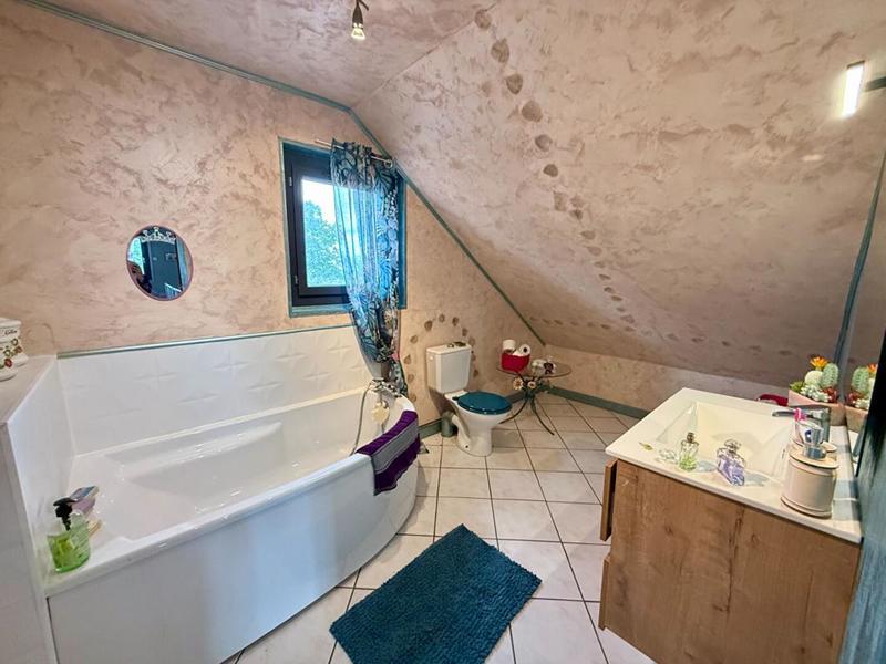 Maison - 120 m² - 6 pièces