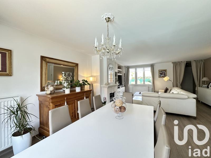 Maison - 147 m² - 8 pièces