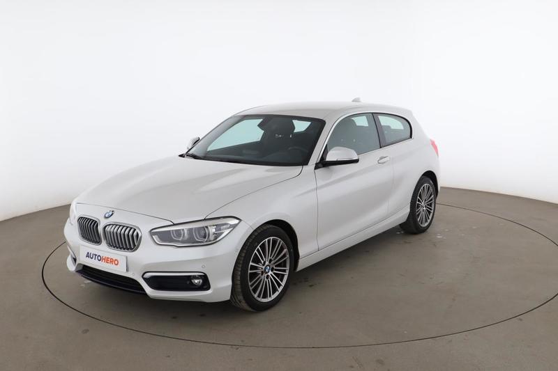 Bmw Série 1 116d UrbanChic Bva8 3p 116 ch
