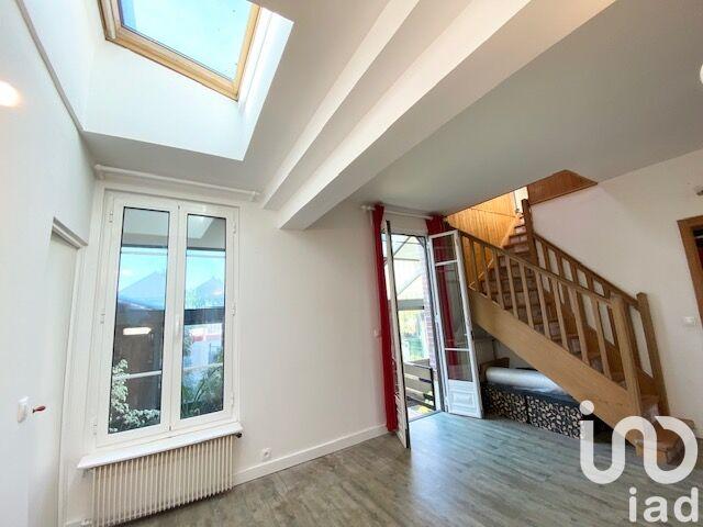 Maison de ville - 100 m² - 6 pièces