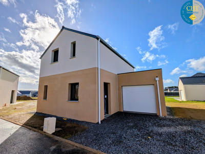 Maison - 83 m² - 4 pièces