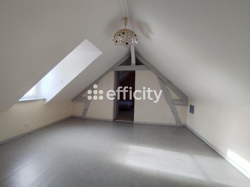 Maison - 194 m² - 8 pièces