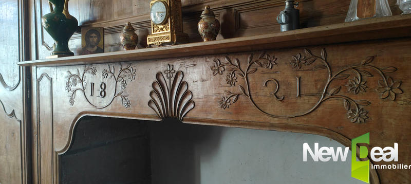 Demeure - 226 m² - 9 pièces