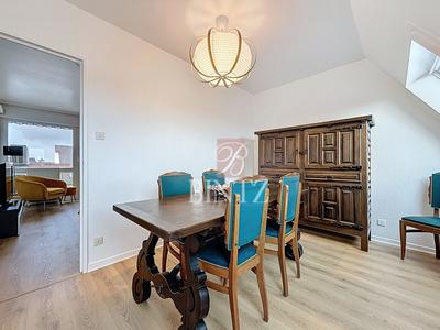 Appartement - 104 m² - 5 pièces