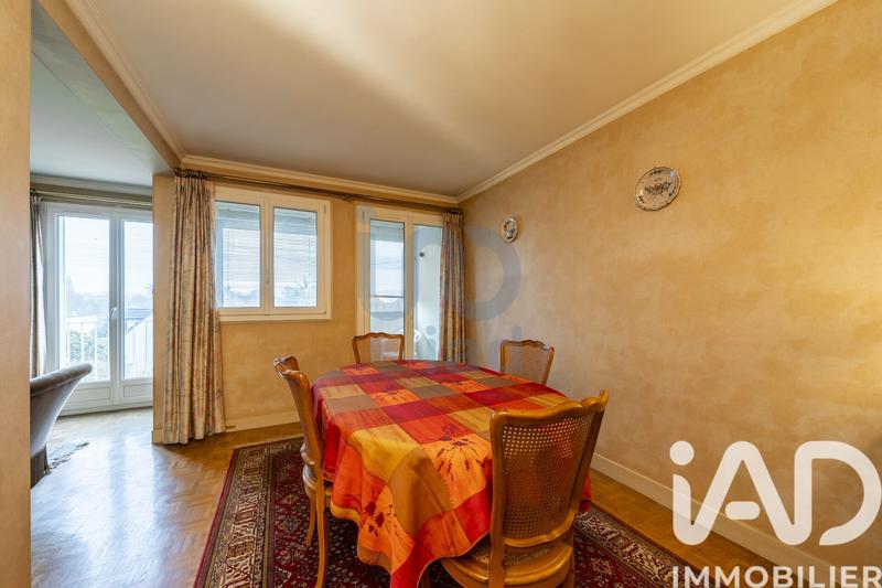 Appartement - 82 m² - 4 pièces