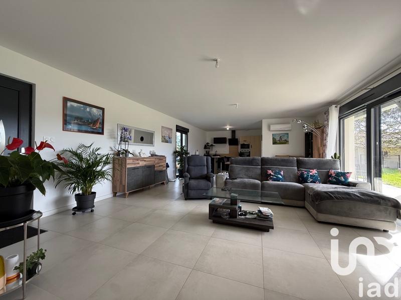 Maison - 105 m² - 4 pièces