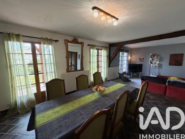 Maison - 111 m² - 5 pièces