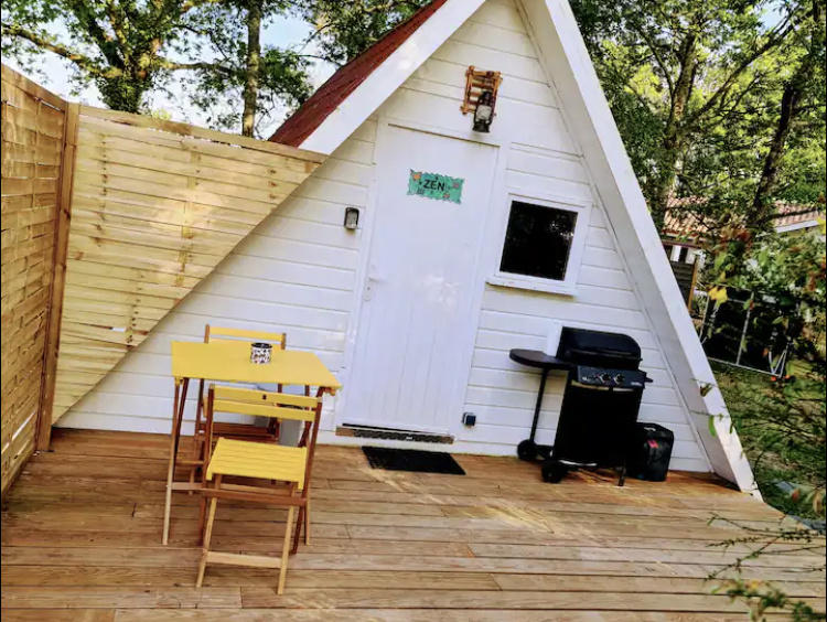 Propriété - 320 m² - 10 pièces