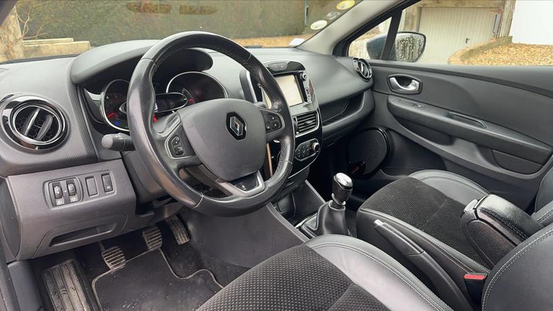 Renault Clio Estate IV 1.5 dCi 110 4x2 Intens