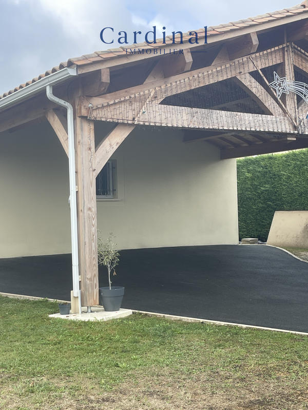 Maison - 145 m² - 5 pièces