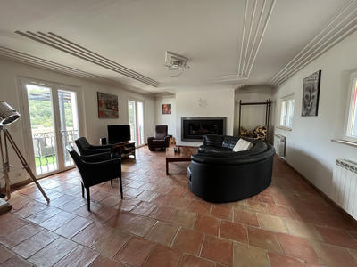 Villa - 153 m² - 5 pièces
