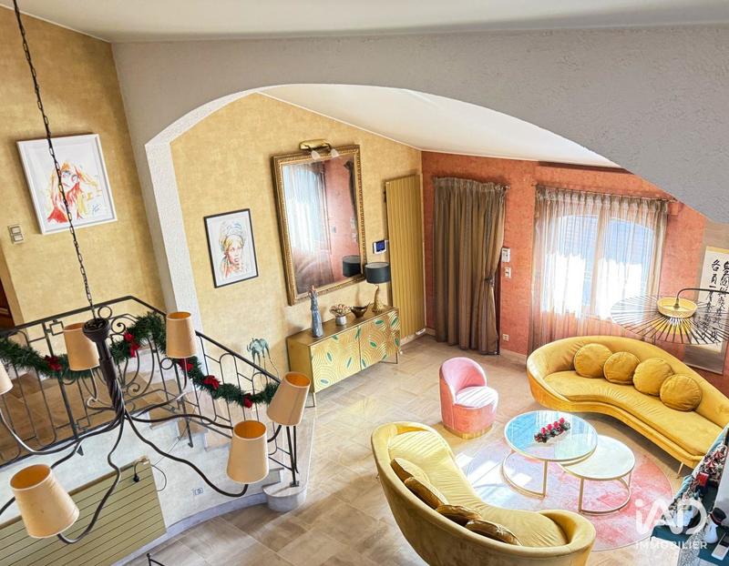 Maison - 138 m² - 4 pièces