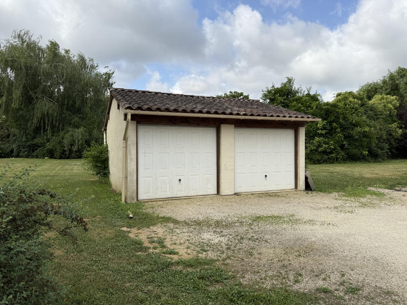 Maison - 159 m² - 7 pièces