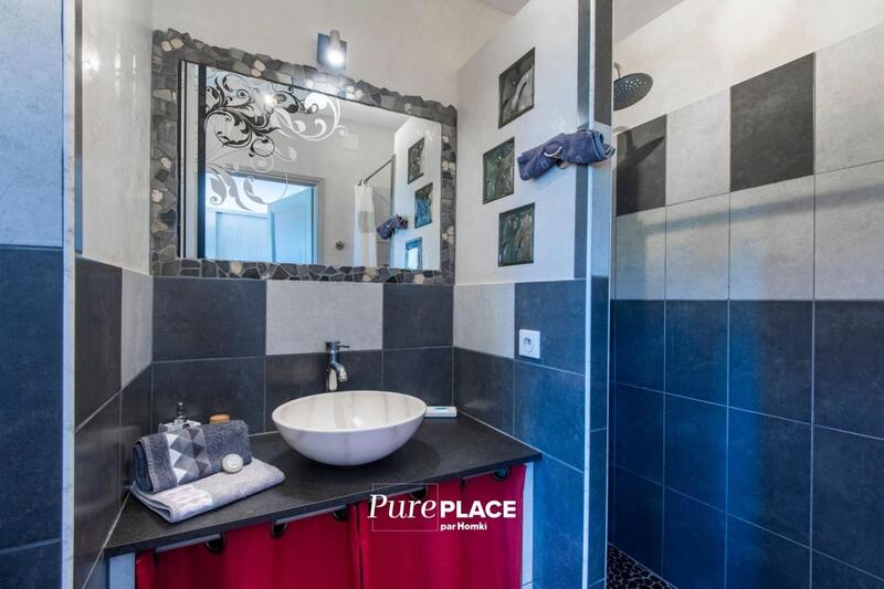 Mas - 186 m² - 9 pièces