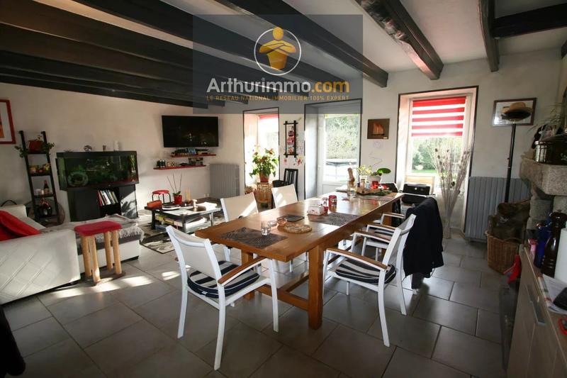 Maison - 99 m² - 4 pièces