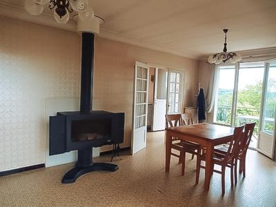 Maison - 131 m² - 6 pièces