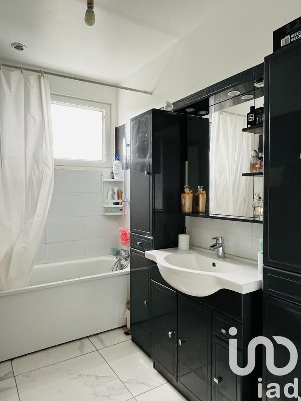 Maison - 89 m² - 5 pièces