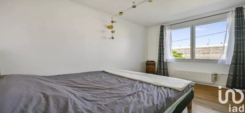 Maison - 200 m² - 7 pièces