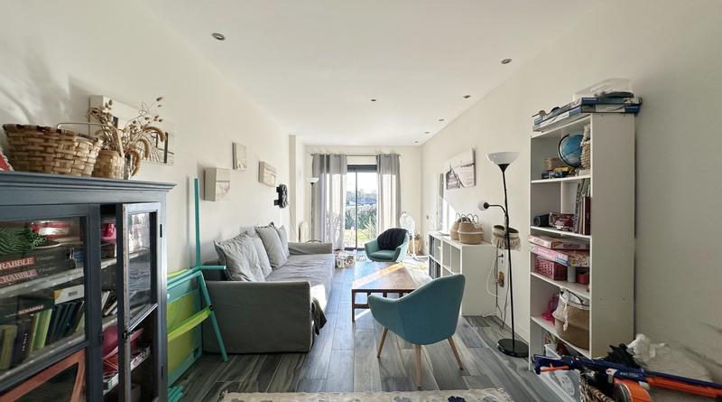 Propriété - 350 m² - 11 pièces