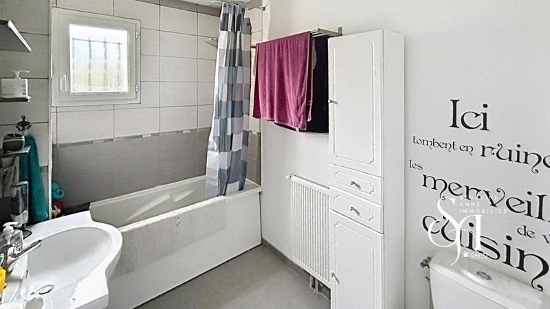 Maison - 87 m² - 4 pièces