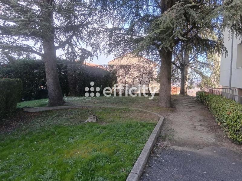 Appartement - 60 m² - 4 pièces