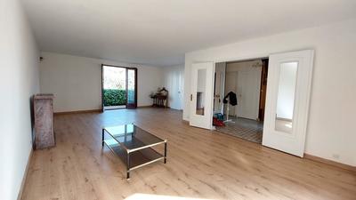 Maison - 142 m² - 6 pièces