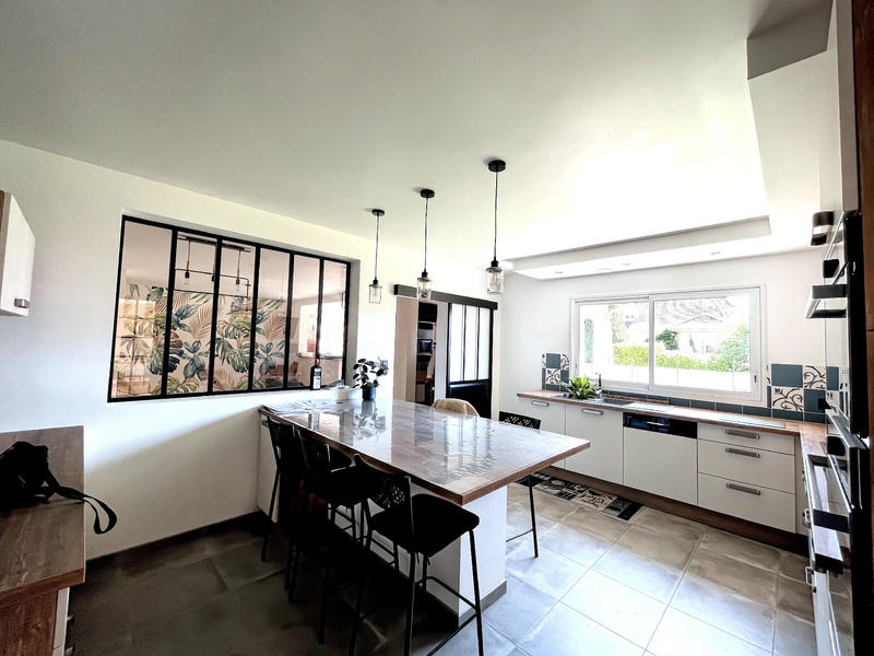 Maison - 168 m² - 5 pièces