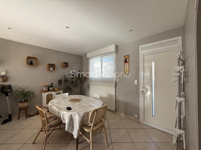 Maison - 98 m² - 4 pièces