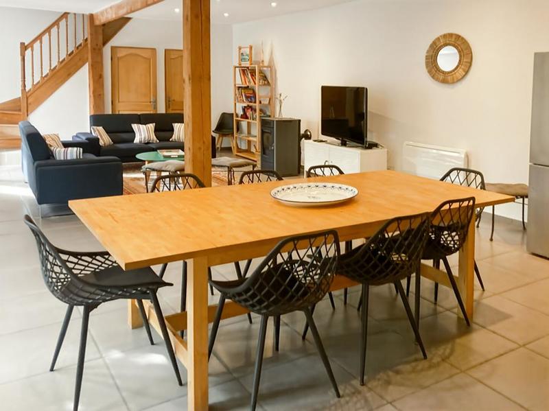 Maison - 217 m² - 10 pièces