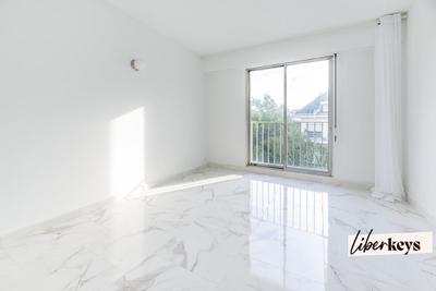 Appartement - 86 m² - 4 pièces