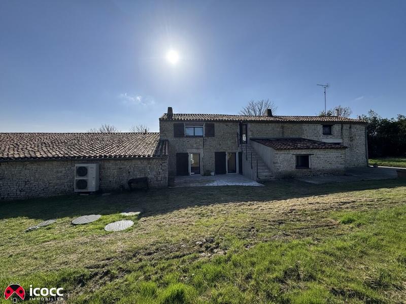 Maison en pierre - 163 m² - 7 pièces