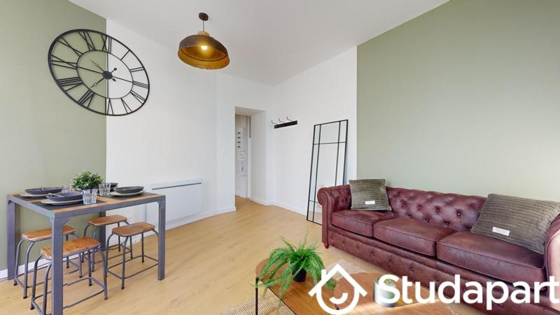 Chambre - 10 m² - 1 pièce