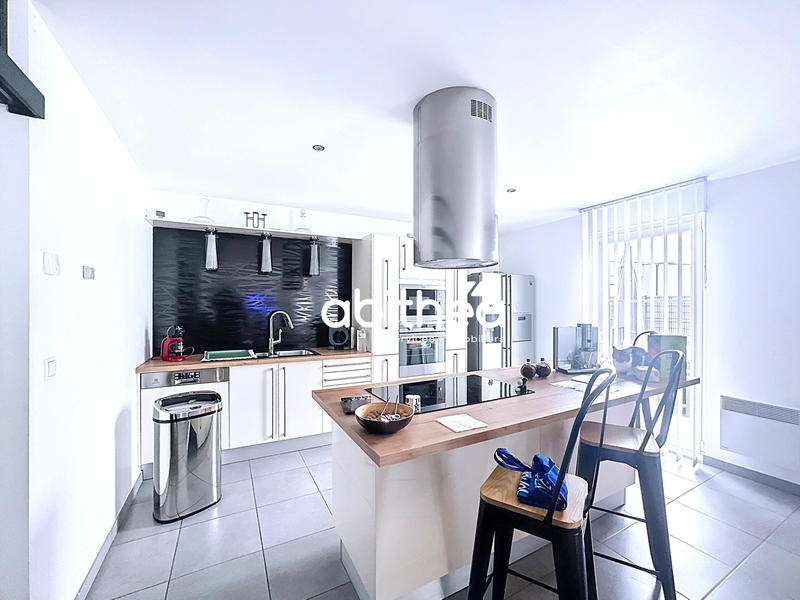 Maison - 112 m² - 4 pièces