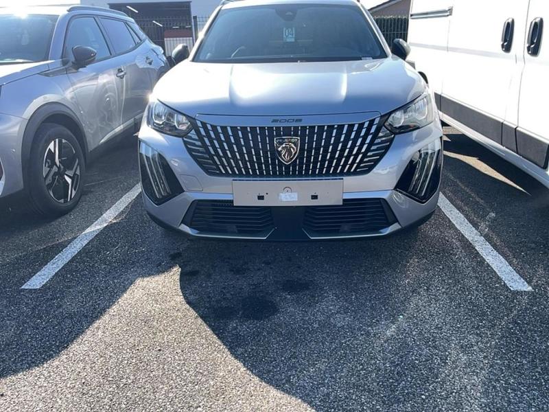 Peugeot 2008 II 100 ch Allure