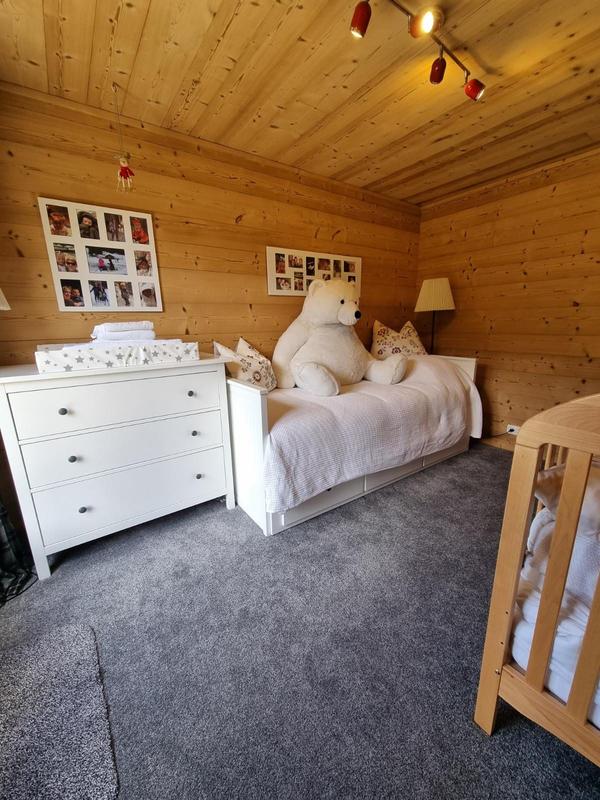 Châlet - 180 m² - 9 pièces